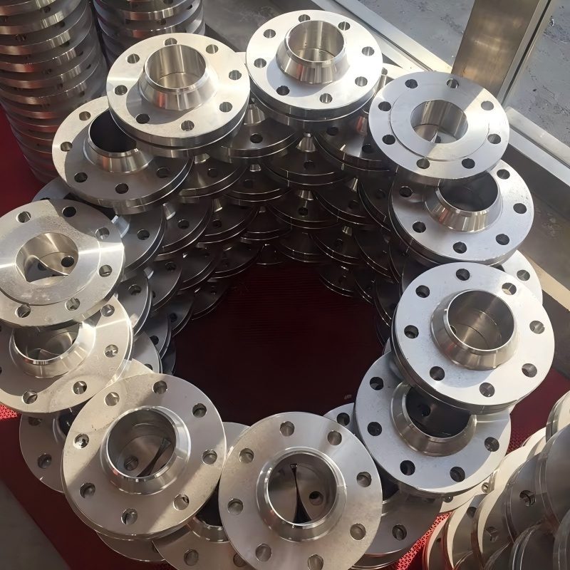 Weld Neck Flange view 3